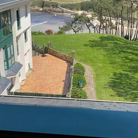 Apartamento ático En Con Vistas A La Playa. *